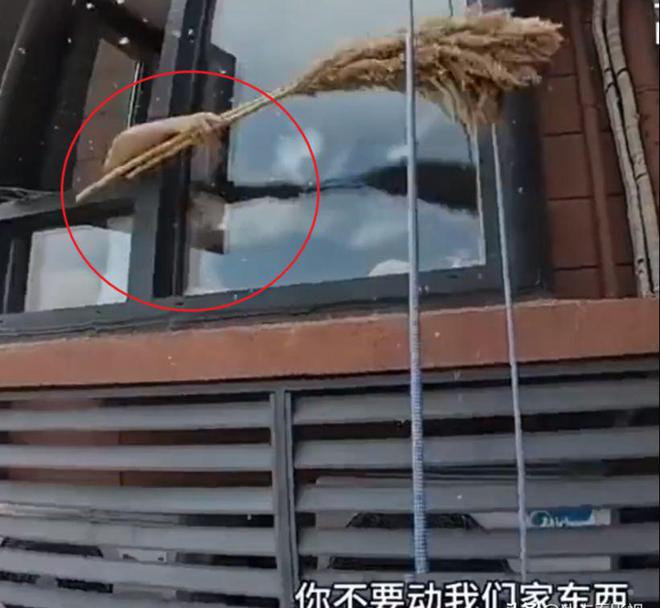 业主自修却遭质疑真相曝光！九游会J9入口高层空调漏水(图6)